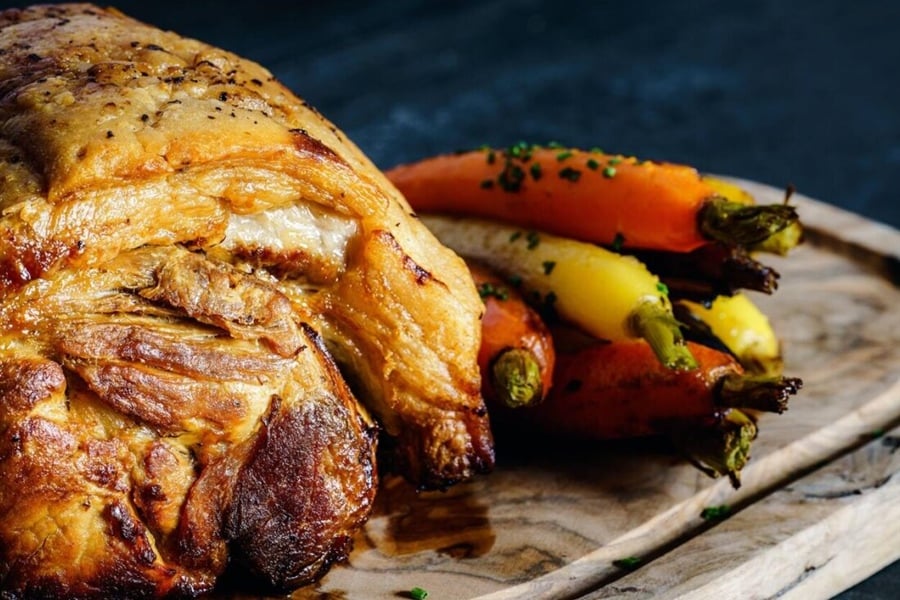 How to pick the best Spit Roast company for your corporate event