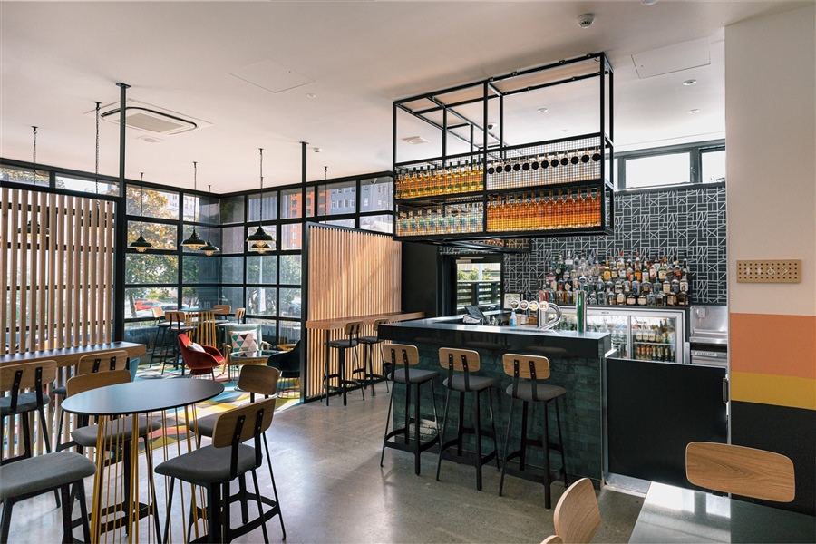 Atura Wellington