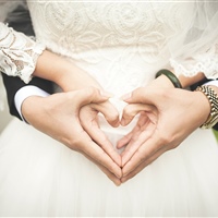 Things to consider when choosing your Marriage Celebrant