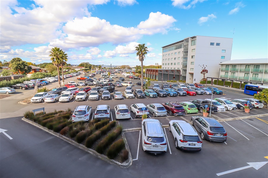 JetPark Auckland Airport Hotel
