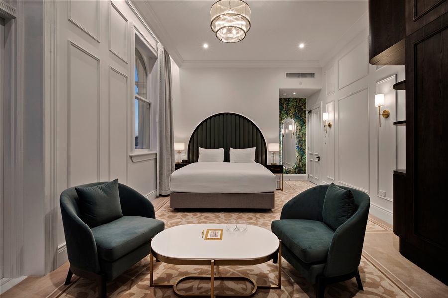 The Clements Hotel