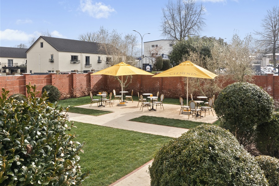 The Clements Hotel