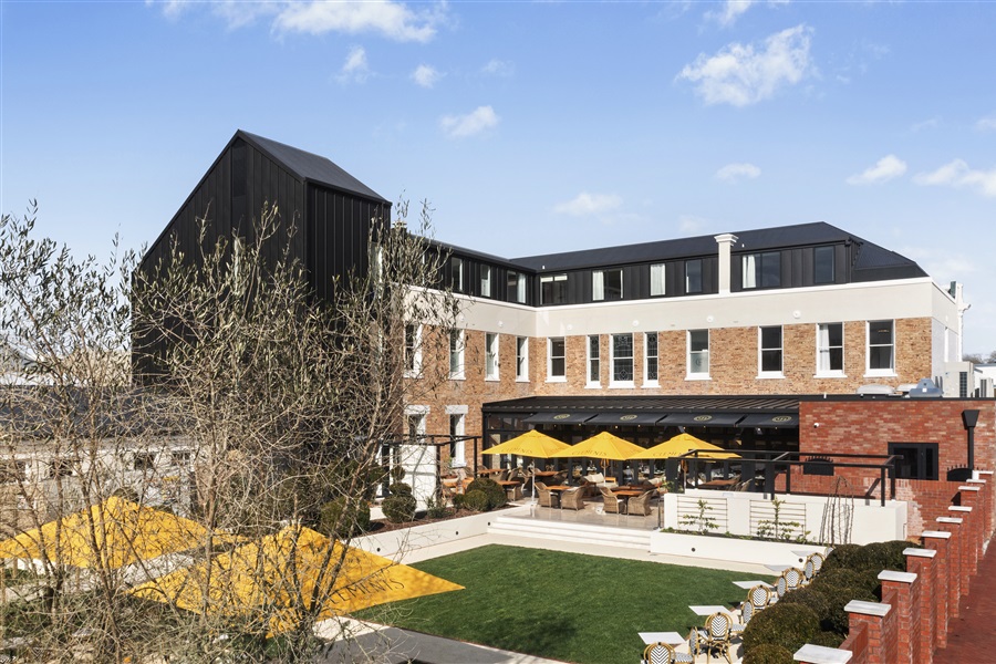 The Clements Hotel